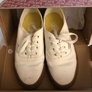 Cream + Gum Sole Authentic Vans